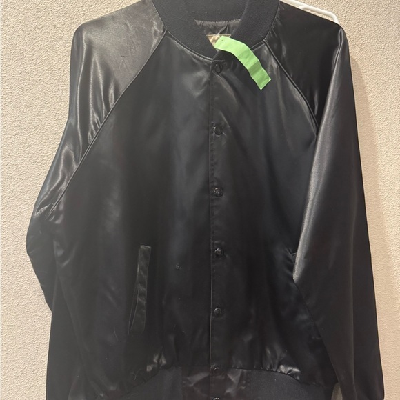 HOLLYWOOD Black Satin Embroidered Vintage Jacket - Unisex Medium - Picture 3 of 3